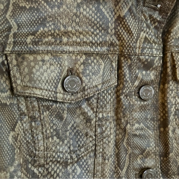 White House Black Market Snake Print  Cropped Jacket Size Extra Small - Picture 5 of 9